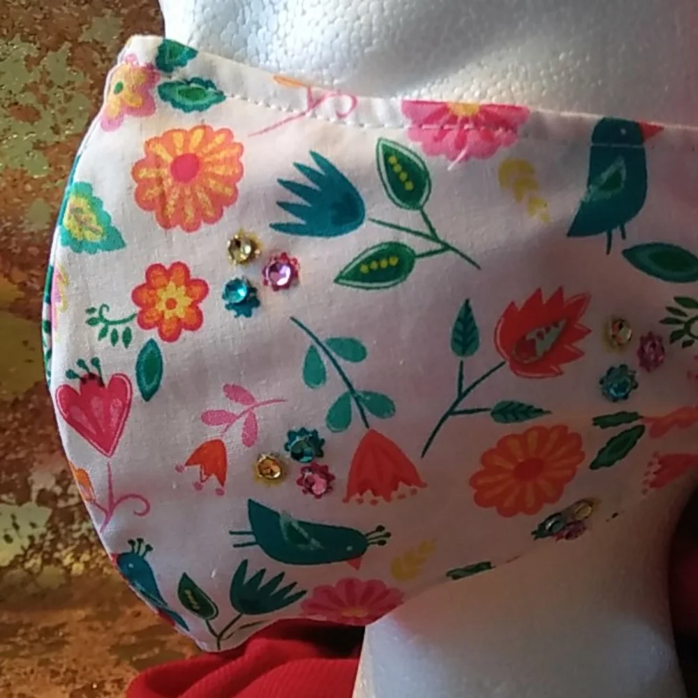 WOMEN’S “FLORA AND FAUNA” COTTON FACE MASK